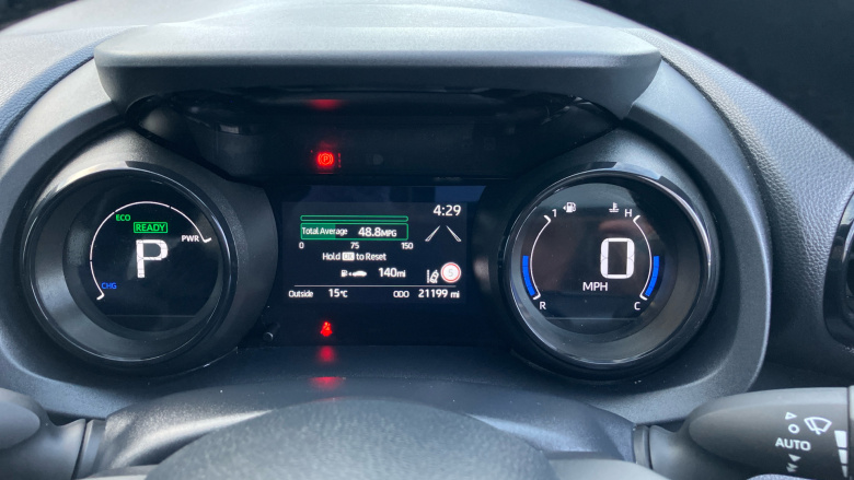 Toyota Yaris 1.5 Hybrid Dynamic 5dr CVT Hybrid Hatchback